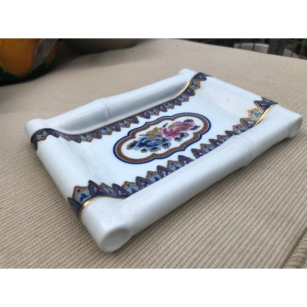 CHINOISERIE COLLECTION SOAP DISH BY ELIZABETH ARDEN MADE IN JAPAN